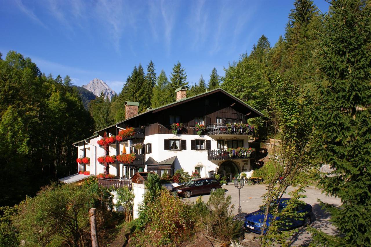Gaestehaus Laerchenhang Міттенвальд Екстер'єр фото